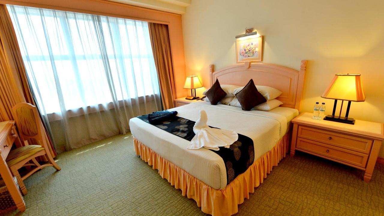 Emerald Puteri Hotel Sungai Petani Kültér fotó