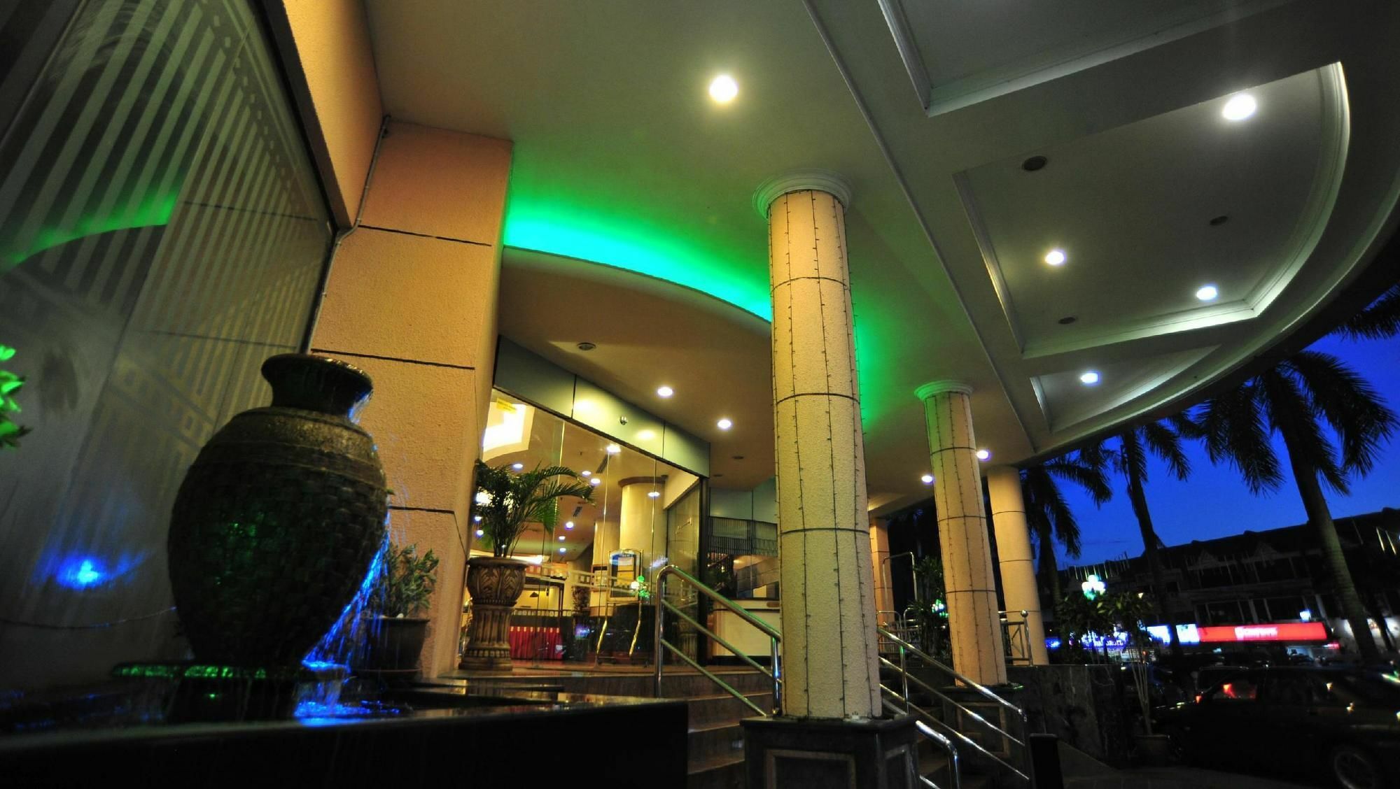 Emerald Puteri Hotel Sungai Petani Kültér fotó